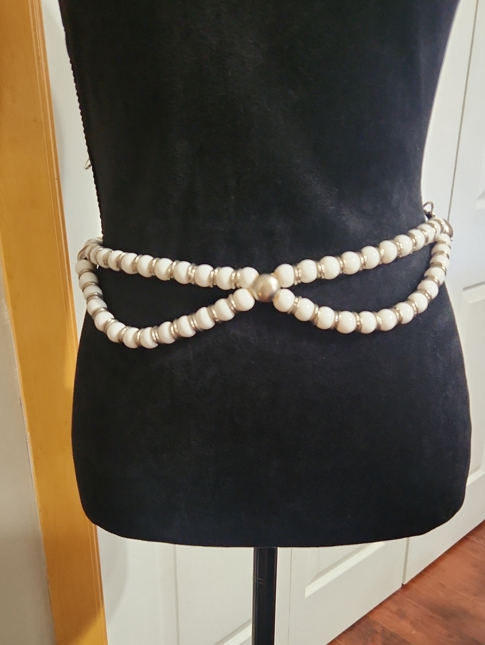 Pearl-Style Double Strand Waist Belt in Ivory- adjustable